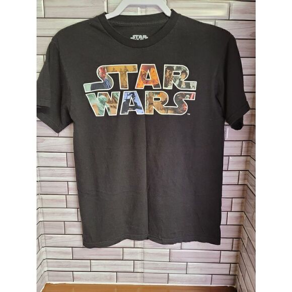 Size Small Star Wars T-shirt - Picture 2 of 6